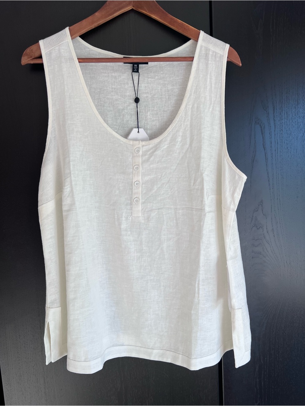 NWT Universal Standard XS (10-12) Natural White Henley Linen Tank